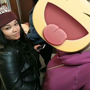 Meet your Posher, Carmaine